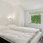 Dom wakacyjny Pet Friendly Home In Nordborg With Sauna Nordborg