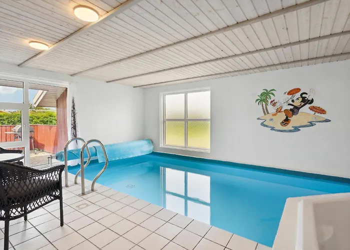 Cozy In With Sauna Holiday home